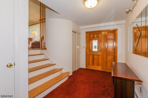 26 Huff Rd, Wayne, NJ 07470 photo 2