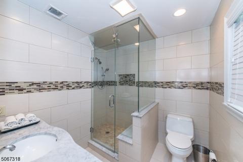 326 Daniel St, Dover, NJ 07801 photo 14
