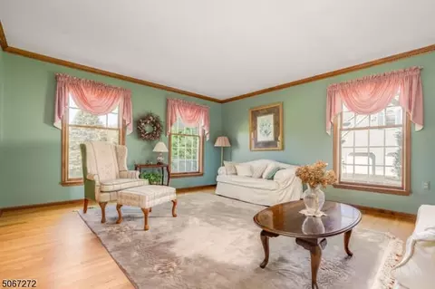 35 Farview Dr, Hackettstown, NJ 07840 photo 13