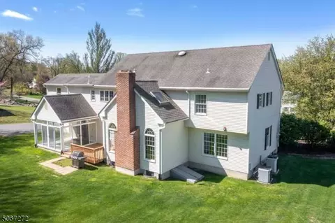 35 Farview Dr, Hackettstown, NJ 07840 photo 22