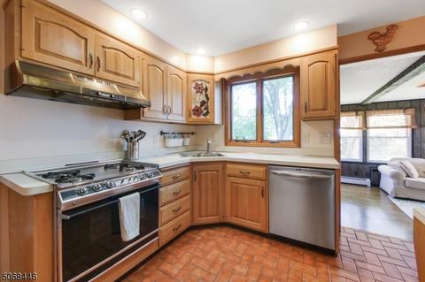 234 Hillside Ave, Springfield, NJ 07081 photo 8