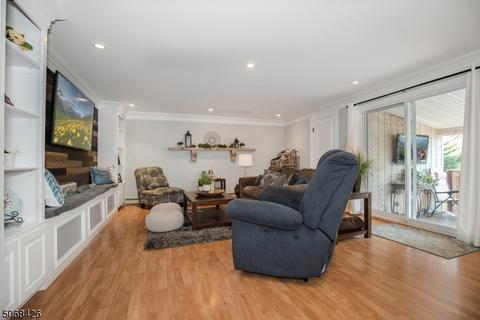 104 Monroe St, Wanaque Boro, NJ 07420 photo 11