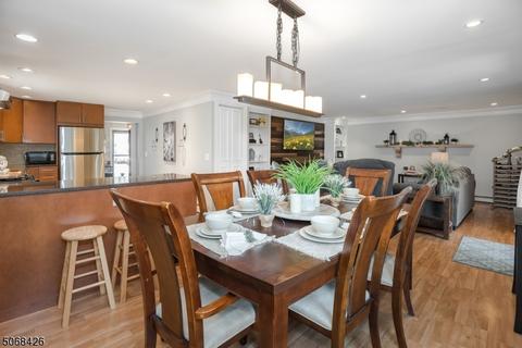 104 Monroe St, Wanaque Boro, NJ 07420 photo 8