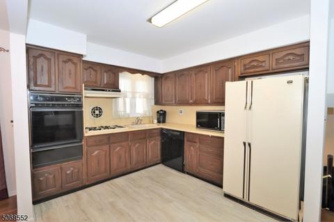 45 Bloomfield Ave, Nutley, NJ 07110 photo 6