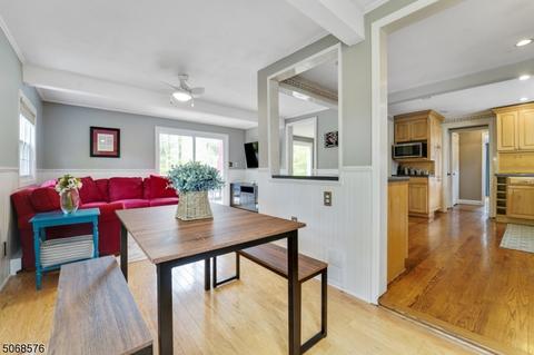 32 Beech Ave, Berkeley Heights, NJ 07922 photo 9