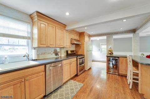 32 Beech Ave, Berkeley Heights, NJ 07922 photo 8