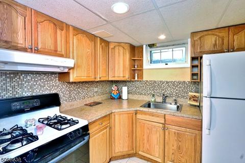 39 Cambridge Ter, Springfield, NJ 07081 photo 14