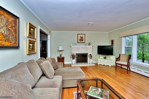 39 Cambridge Ter, Springfield, NJ 07081 photo 3