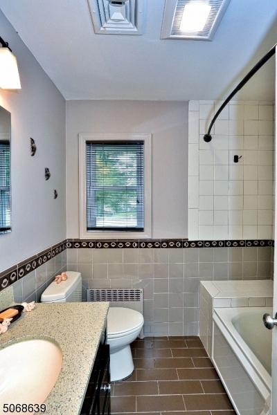 39 Cambridge Ter, Springfield, NJ 07081 photo 9