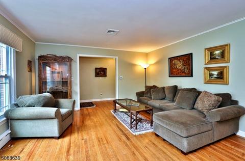 39 Cambridge Ter, Springfield, NJ 07081 photo 4