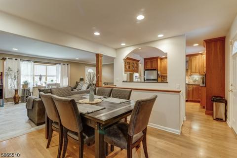 43 Stanford Pl, Wayne, NJ 07470 photo 10