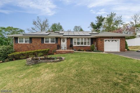 43 Stanford Pl, Wayne, NJ 07470 photo 1