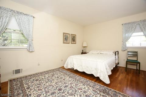 2 E Circuit Dr, Roxbury Twp., NJ 07876 photo 12