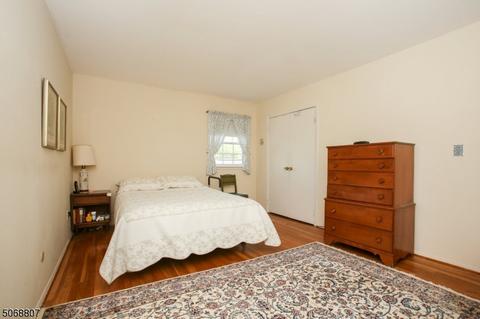 2 E Circuit Dr, Roxbury Twp., NJ 07876 photo 13