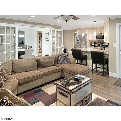 12 Durham Dr, Clark, NJ 07066 photo 10