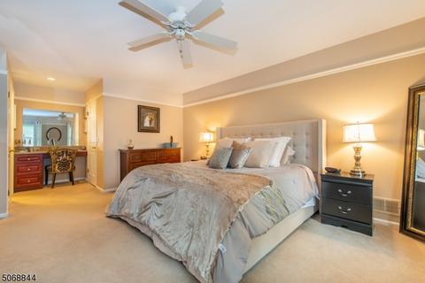 2 Exeter Way, Roxbury Twp., NJ 07876 photo 9