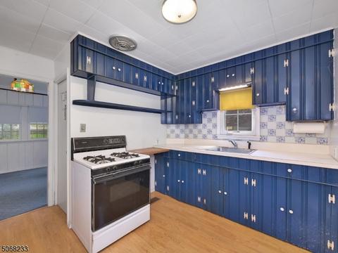 18 Lake Trl, Wayne, NJ 07470 photo 6