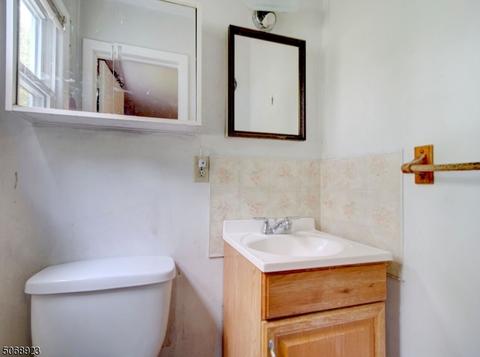 175 Valley View Rd, Hillside, NJ 07205 photo 10