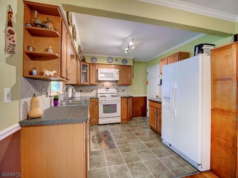 175 Valley View Rd, Hillside, NJ 07205 photo 6