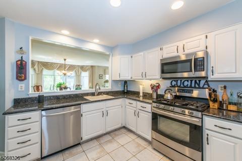 69 Easedale Rd, Wayne, NJ 07470 photo 5