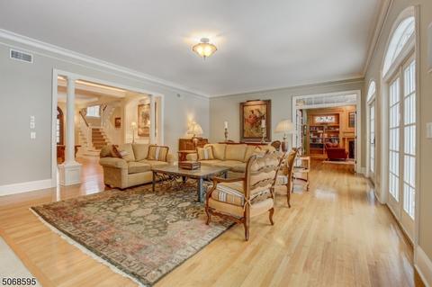 5 Cramer Ln, Mendham, NJ 07945 photo 4
