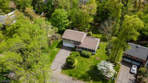 47 Sloping Hill Ter, Wayne, NJ 07470 photo 3