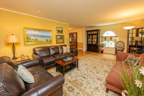 47 Sloping Hill Ter, Wayne, NJ 07470 photo 7