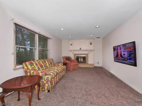 52 Hubbardton Rd, Wayne, NJ 07470 photo 7