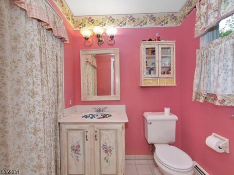 52 Hubbardton Rd, Wayne, NJ 07470 photo 13