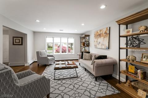 69 Carol Pl, Wayne, NJ 07470 photo 10