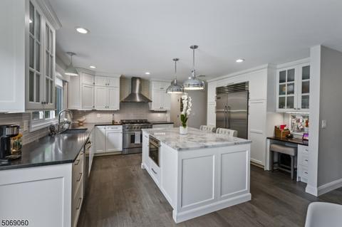 69 Carol Pl, Wayne, NJ 07470 photo 7