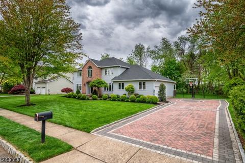 69 Carol Pl, Wayne, NJ 07470 photo 2