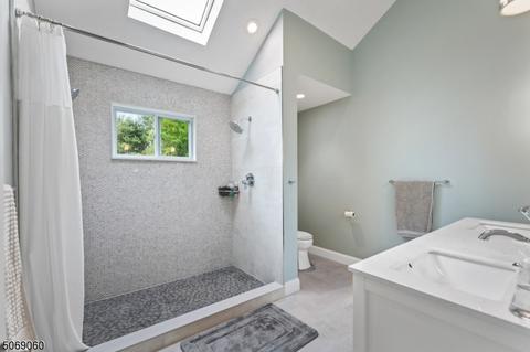 69 Carol Pl, Wayne, NJ 07470 photo 17