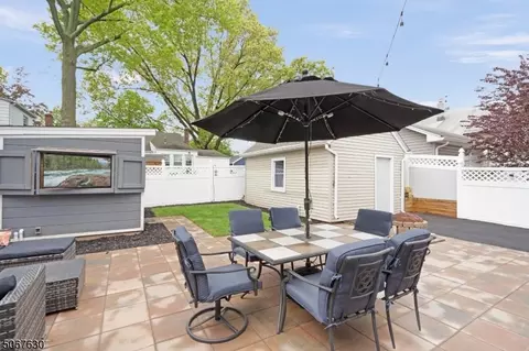 19 Cherry Pl, Nutley, NJ 07110 photo 7