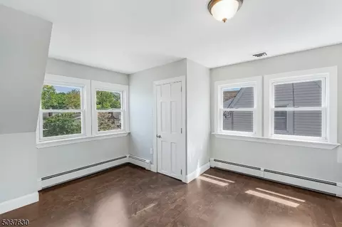 19 Cherry Pl, Nutley, NJ 07110 photo 21