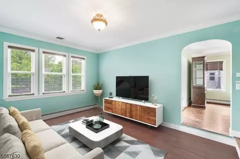 19 Cherry Pl, Nutley, NJ 07110 photo 12