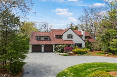 308 Pines Lake Dr, Wayne, NJ 07470 photo 1