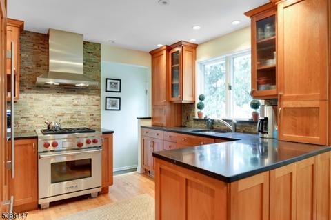 28 Overhill Rd, Summit, NJ 07901 photo 9