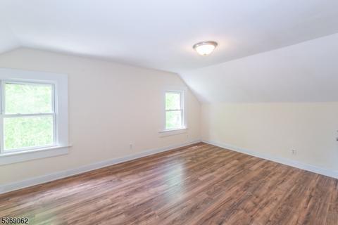545 Beach St, Orange, NJ 07050 photo 5