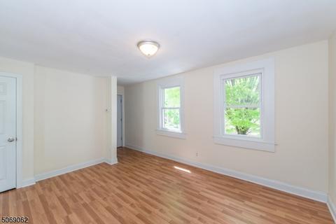545 Beach St, Orange, NJ 07050 photo 9