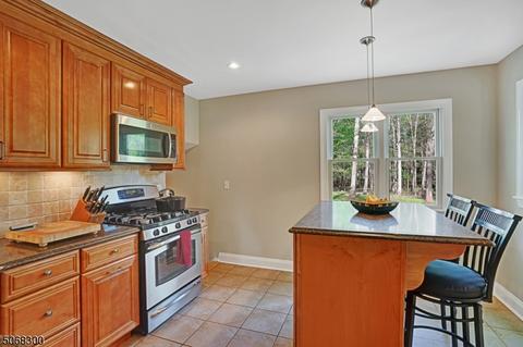 944 Madison Ave, Bridgewater, NJ 08807 photo 12