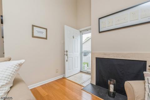 27 Stevens Ct, Bedminster, NJ 07921 photo 6