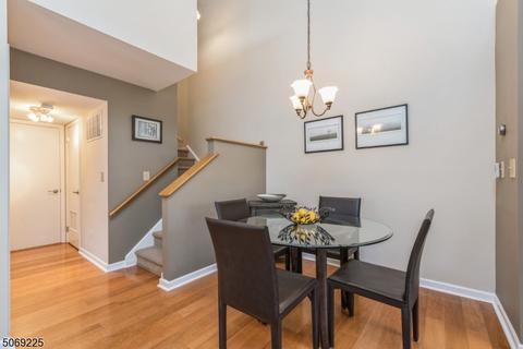 27 Stevens Ct, Bedminster, NJ 07921 photo 14