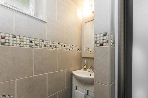 37 Oak Ridge Ave, Nutley, NJ 07110 photo 15