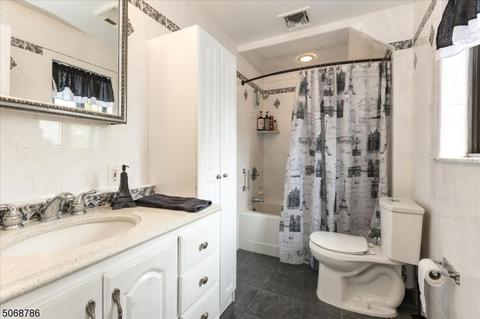 37 Oak Ridge Ave, Nutley, NJ 07110 photo 13