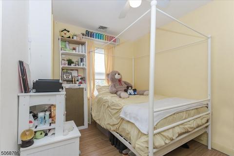 37 Oak Ridge Ave, Nutley, NJ 07110 photo 12