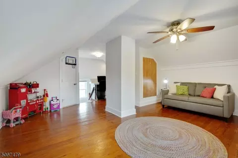 17 S Mountain Rd, Millburn, NJ 07041 photo 17
