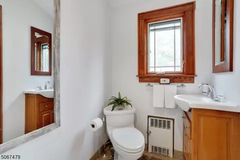 17 S Mountain Rd, Millburn, NJ 07041 photo 11