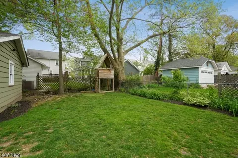 17 S Mountain Rd, Millburn, NJ 07041 photo 21