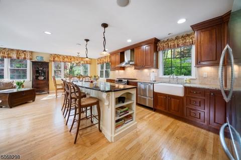 24 Overhill Rd, Summit, NJ 07901 photo 6